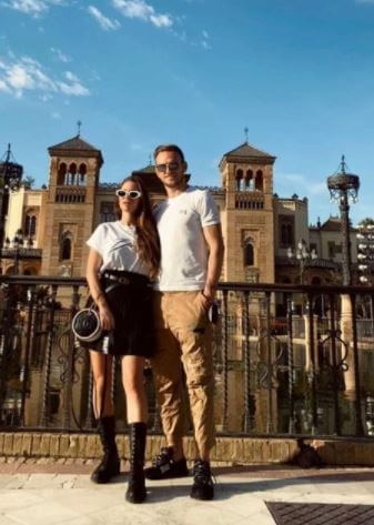 Raquel Mauri with her husband Ivan Rakitic.